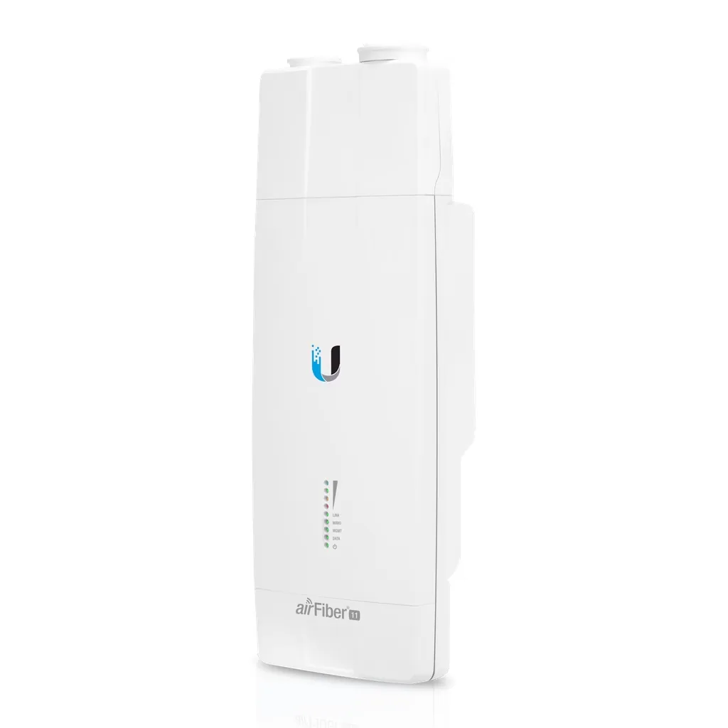 airFiber 11 GHz High-Band Backhaul Radio with Dish Antenna vista 6