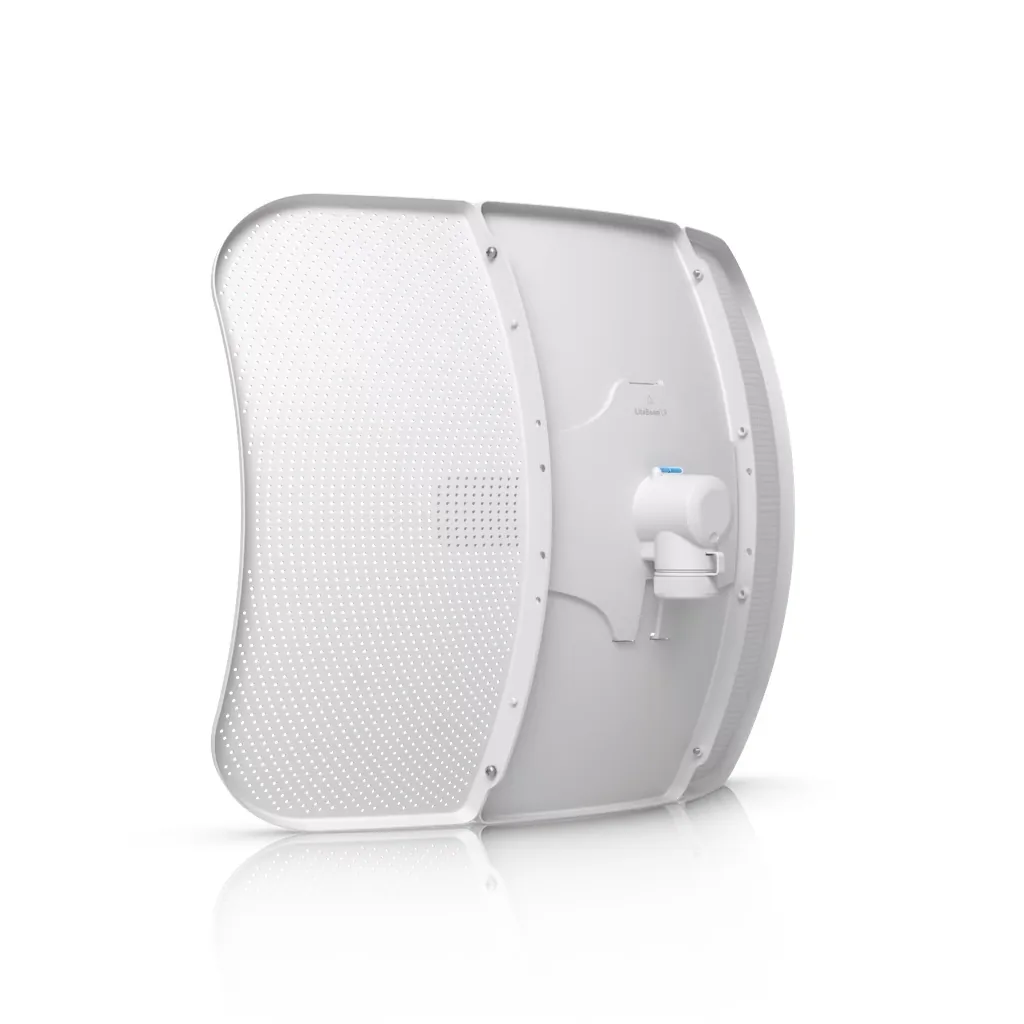 airMAX LiteBeam 5AC Long-Range Station vista 3