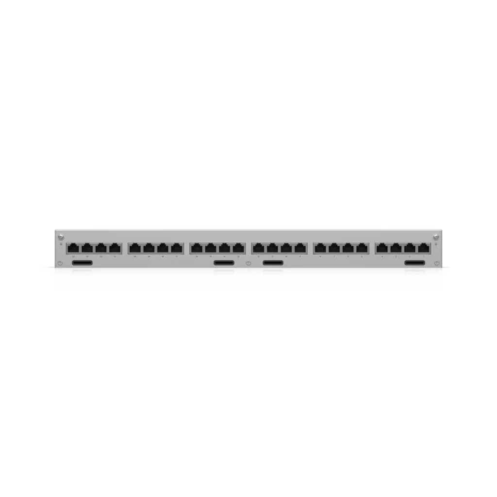 Ethernet Surge Protection (24-Port) vista 4