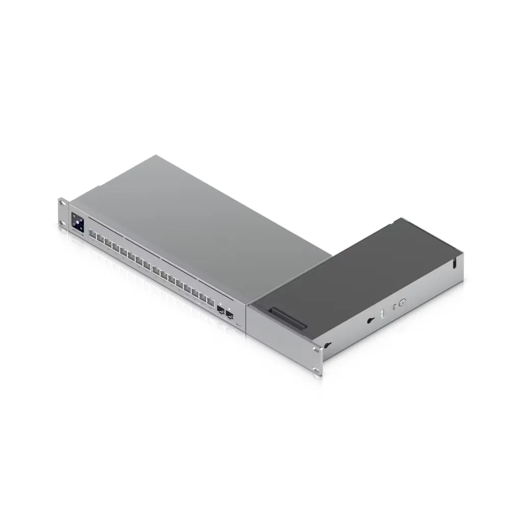 Pro Max 16 Rack Mount vista 3