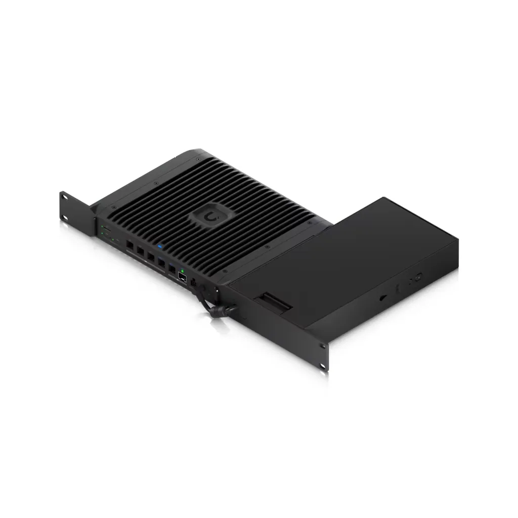 Cloud Gateway Industrial Rack Mount — UniFi gateway di rete Ubiquiti