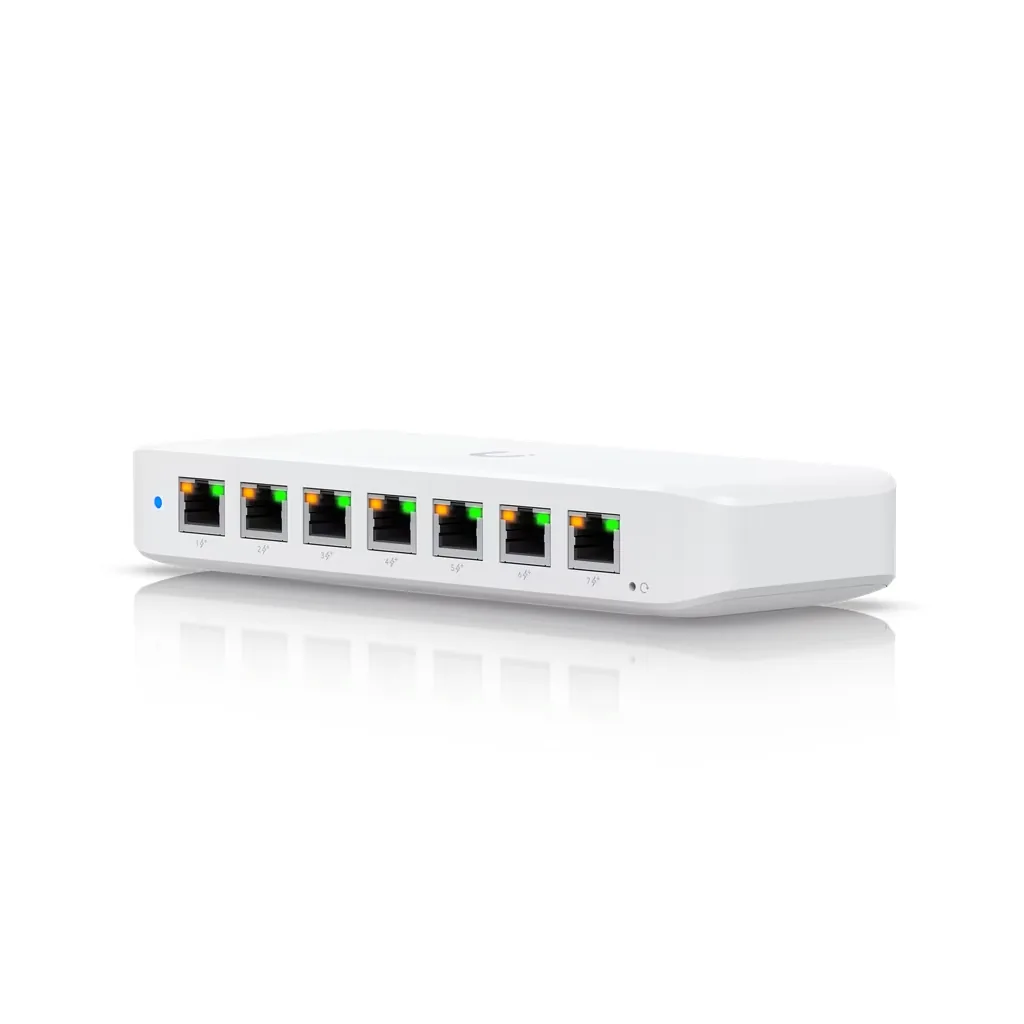 Switch Ultra — UniFi switch di rete gestito Ubiquiti